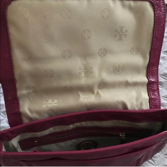 Tory Burch crossbody bag - Picture 3 of 3